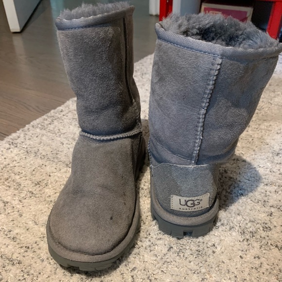 UGG Shoes - Gray Uggs Size US 5